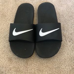 Nike slides